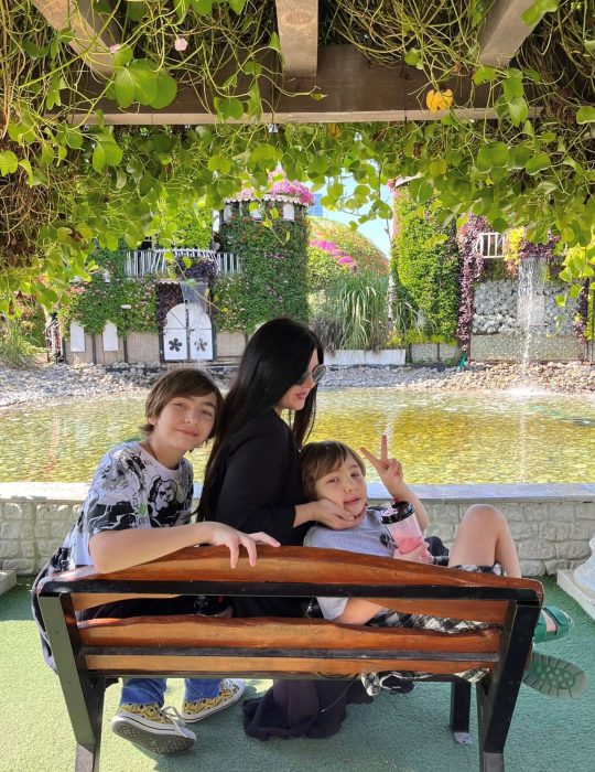 Dubai with kids-fly.ge