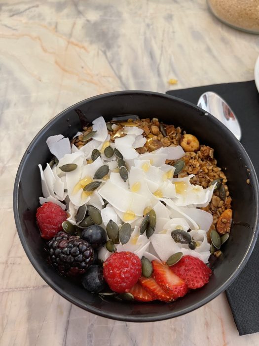 Tasty breakfast in lisbon-fly.ge